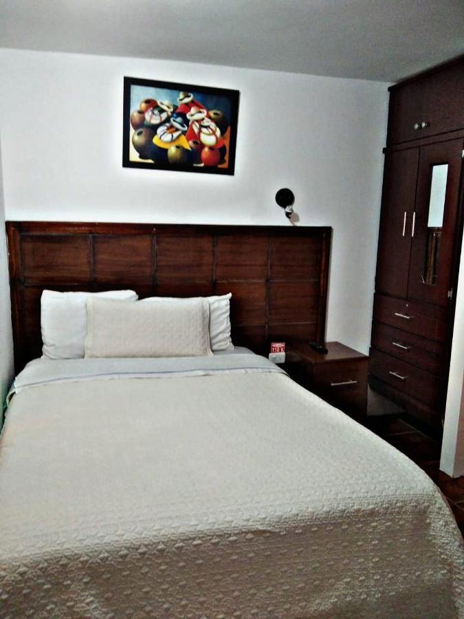 Hostal Mariscal Sucre Tababela Dış mekan fotoğraf